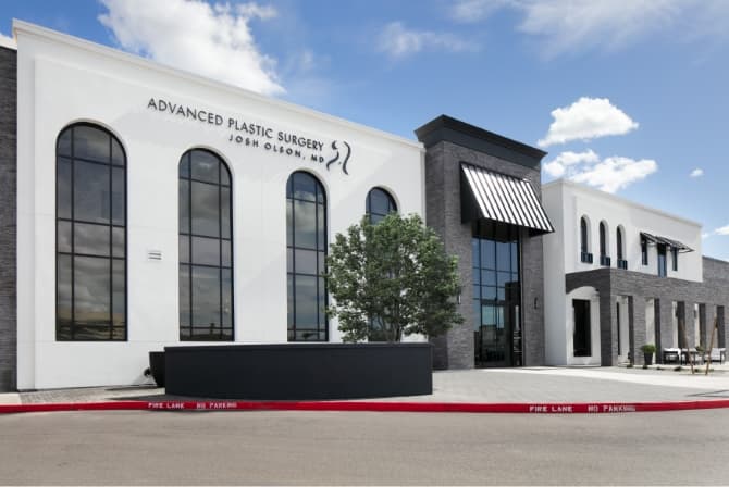 Exterior view of Advanced Plastic Surgery Institute